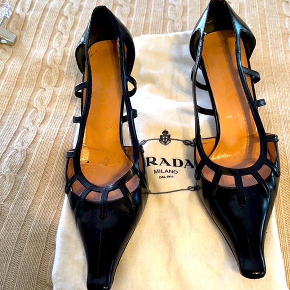 Prada shoes - Picture 1 of 6